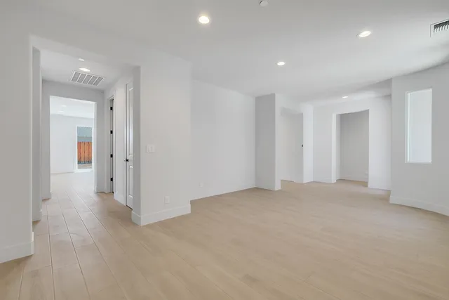 $764,900 | 3330 John Fremont Way, Yuba City, CA 95993