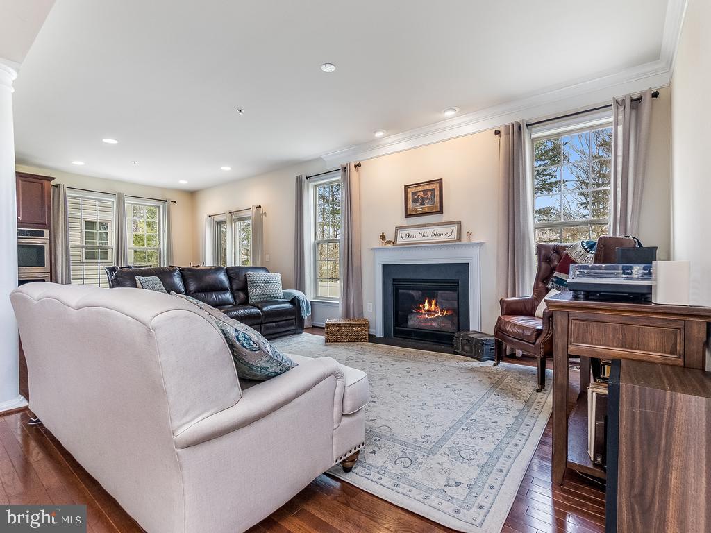 14769 Bell Tower Road Woodbridge, VA 22193 - Photo 16 of 48 Gallery Image 16