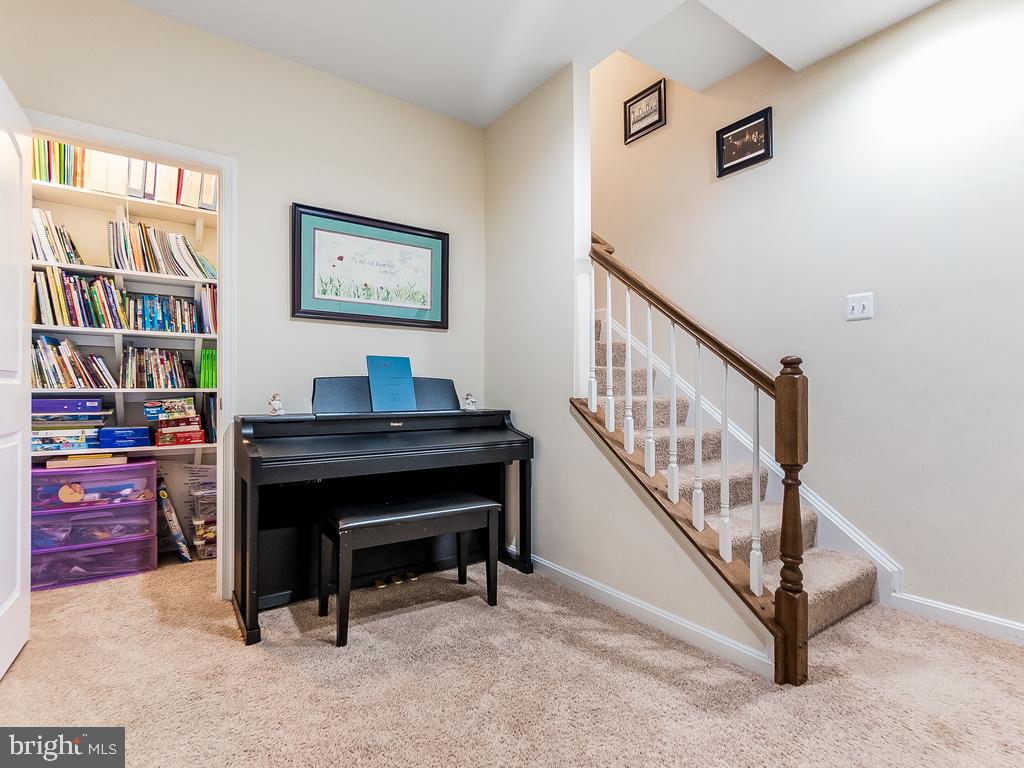 14769 Bell Tower Road Woodbridge, VA 22193 - Photo 25 of 48 Gallery Image 25