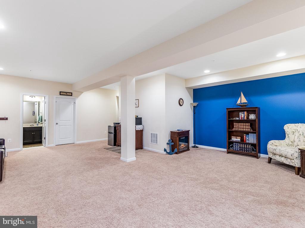 14769 Bell Tower Road Woodbridge, VA 22193 - Photo 29 of 48 Gallery Image 29