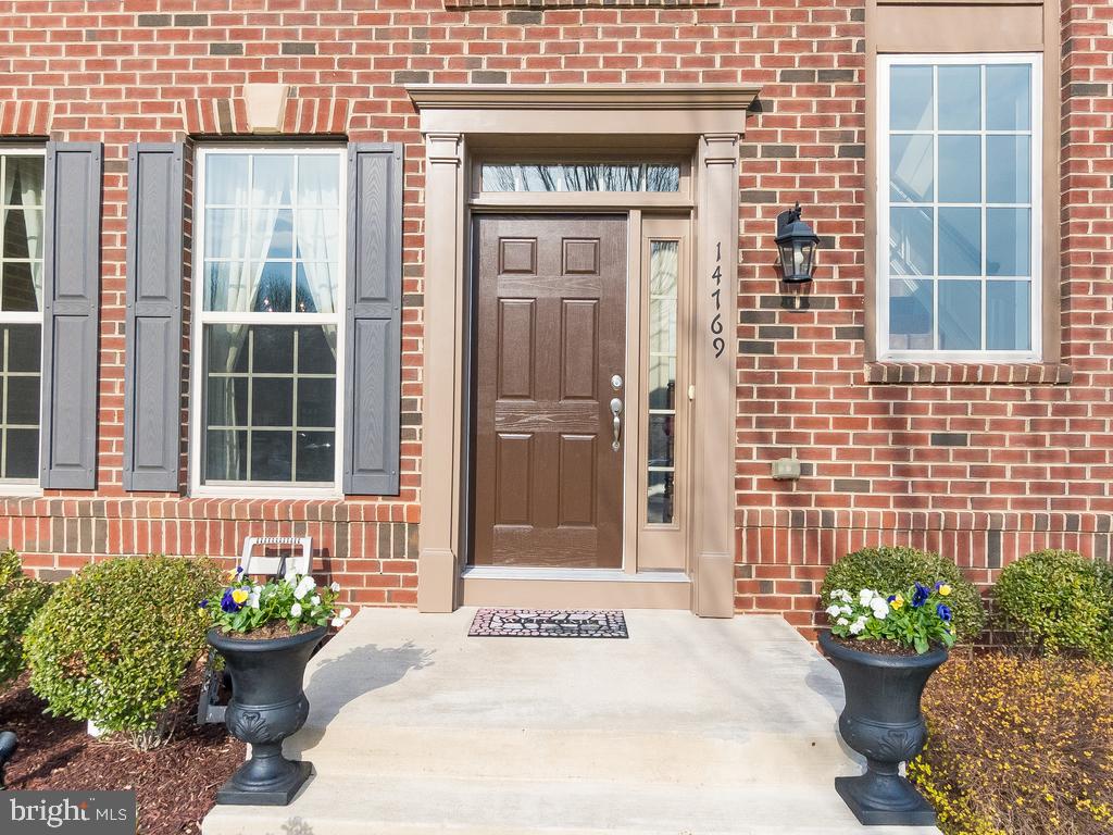 14769 Bell Tower Road Woodbridge, VA 22193 - Photo 4 of 48 Gallery Image 4