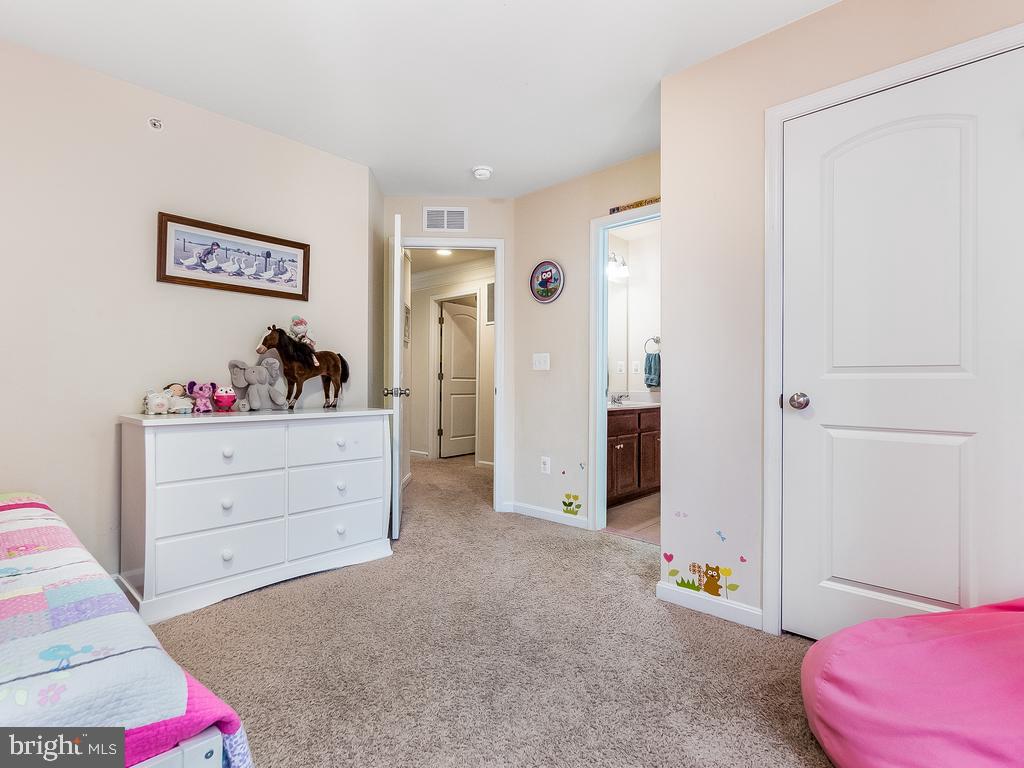 14769 Bell Tower Road Woodbridge, VA 22193 - Photo 41 of 48 Gallery Image 41