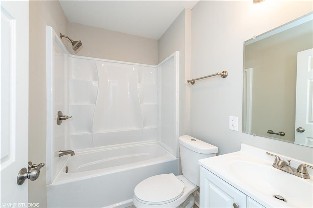 918 North Riley Avenue Indianapolis, IN 46201 - Photo 4 of 29 Gallery Image 4
