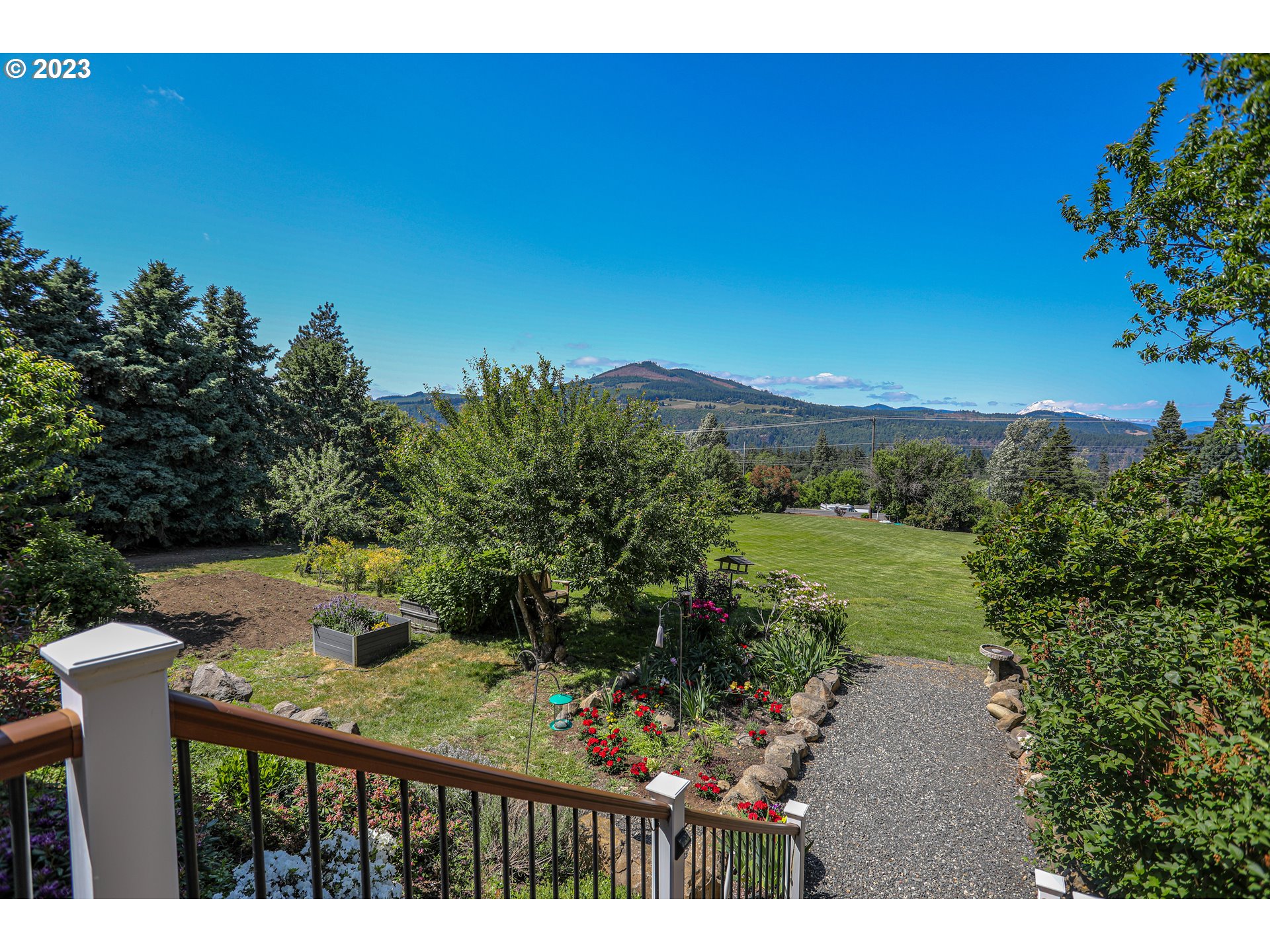 576 Rocky Road Hood River, OR 97031 - Photo 33 of 48 Gallery Image 33