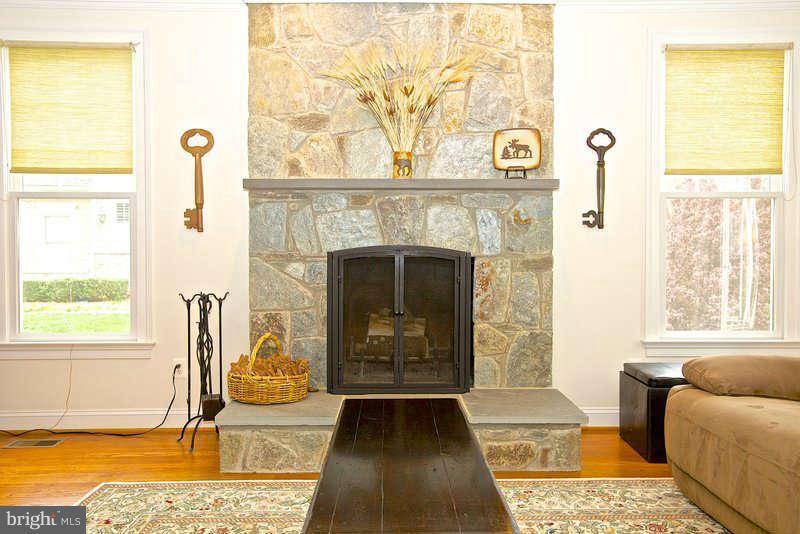 1837 Kirby Road McLean, VA 22101 - Photo 14 of 29 Family Room