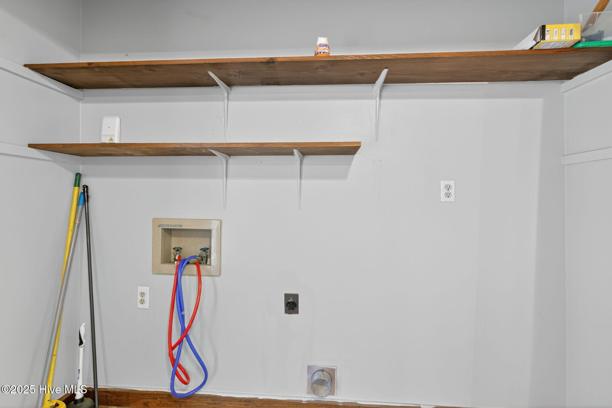 5619 Bloomery Road Wilson, NC 27896 - Photo 28 of 41 Laundry