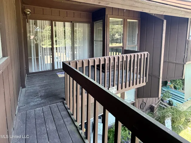 $885 | 229 Molokai, Unit G, Diamondhead, MS 39525