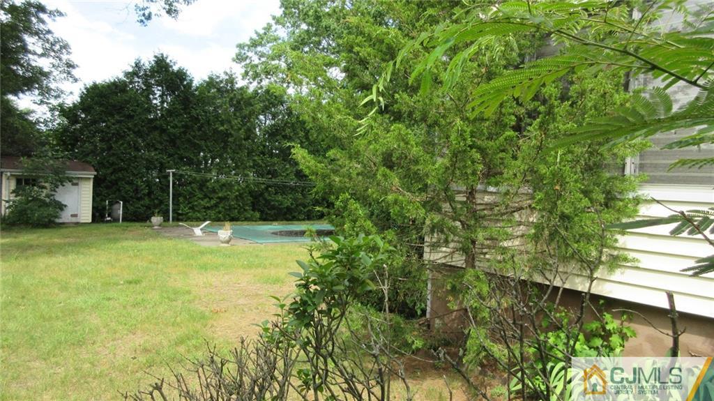 44 Orchard Road Middlesex, NJ 08846 - Photo 14 of 19 Gallery Image 14
