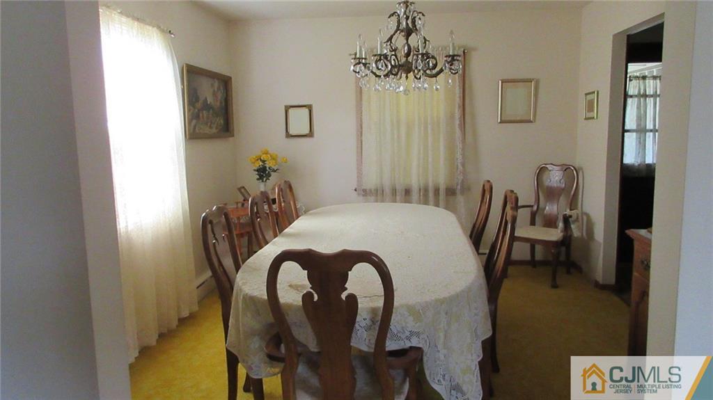 44 Orchard Road Middlesex, NJ 08846 - Photo 6 of 19 Gallery Image 6