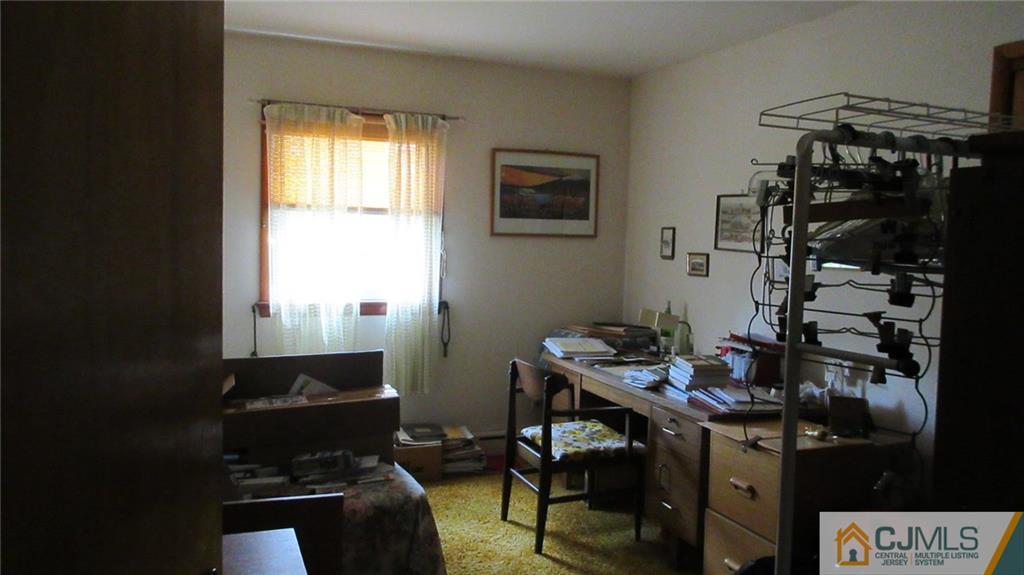 44 Orchard Road Middlesex, NJ 08846 - Photo 9 of 19 Gallery Image 9