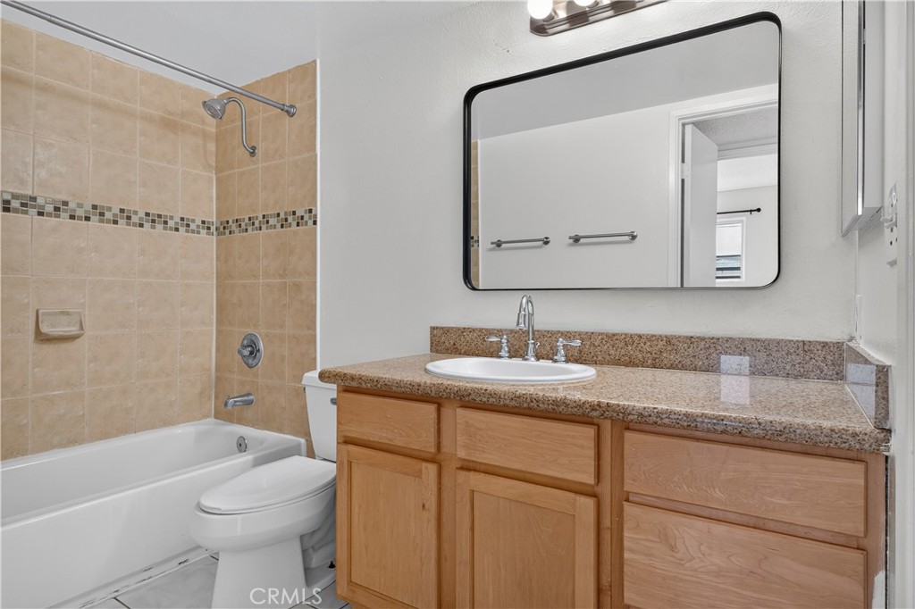11837 Ferris Road, Unit K El Monte, CA 91732 - Photo 12 of 19