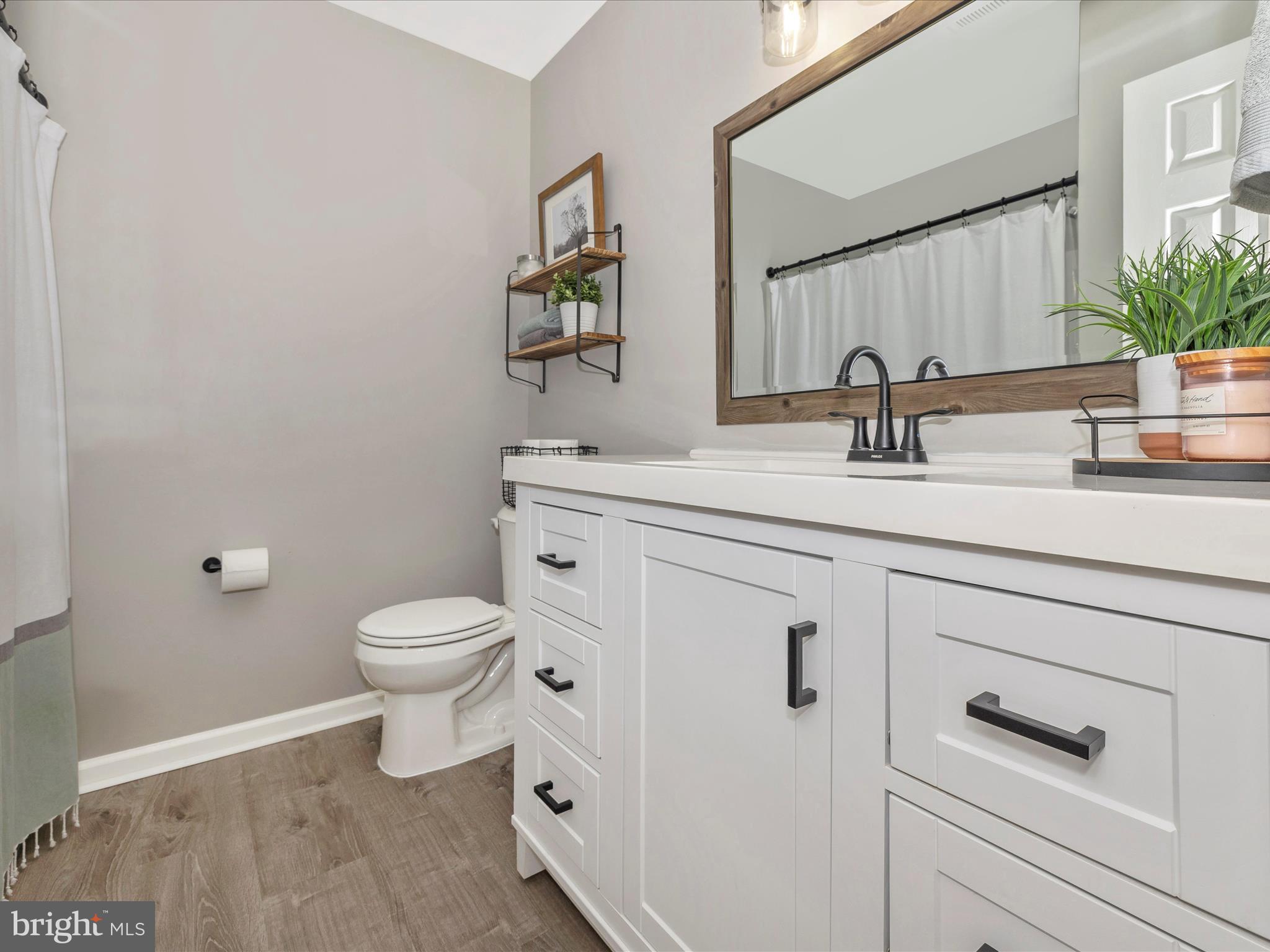 13148 Jesse Smith Road Mount Airy, MD 21771 - Photo 31 of 52 Bathroom 2