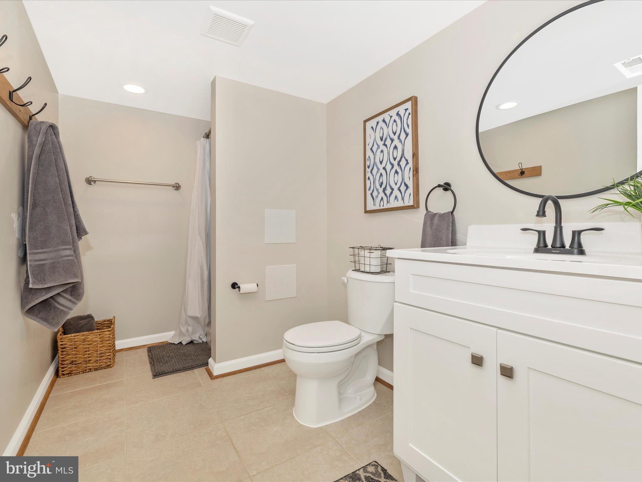 13148 Jesse Smith Road Mount Airy, MD 21771 - Photo 39 of 52 Lower Full Bath