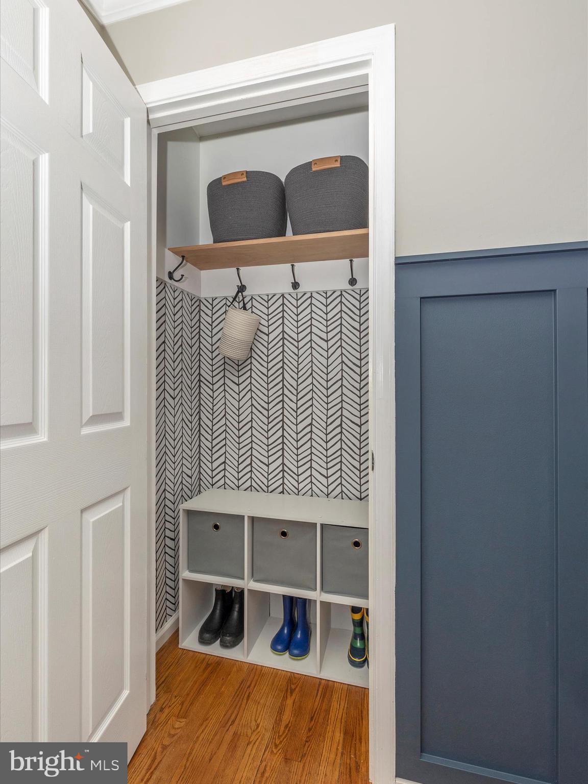 13148 Jesse Smith Road Mount Airy, MD 21771 - Photo 8 of 52 Coat Closet