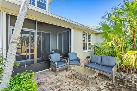 $399,000 | 1634 Baseline Lane, Vero Beach, FL 32967