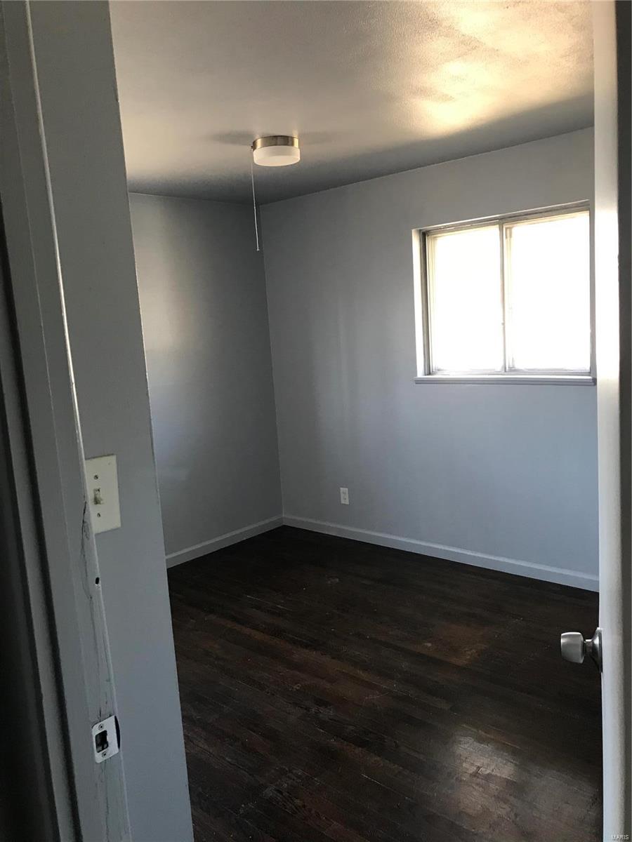 236 Roderick Drive St. Louis, MO 63137 - Photo 15 of 45