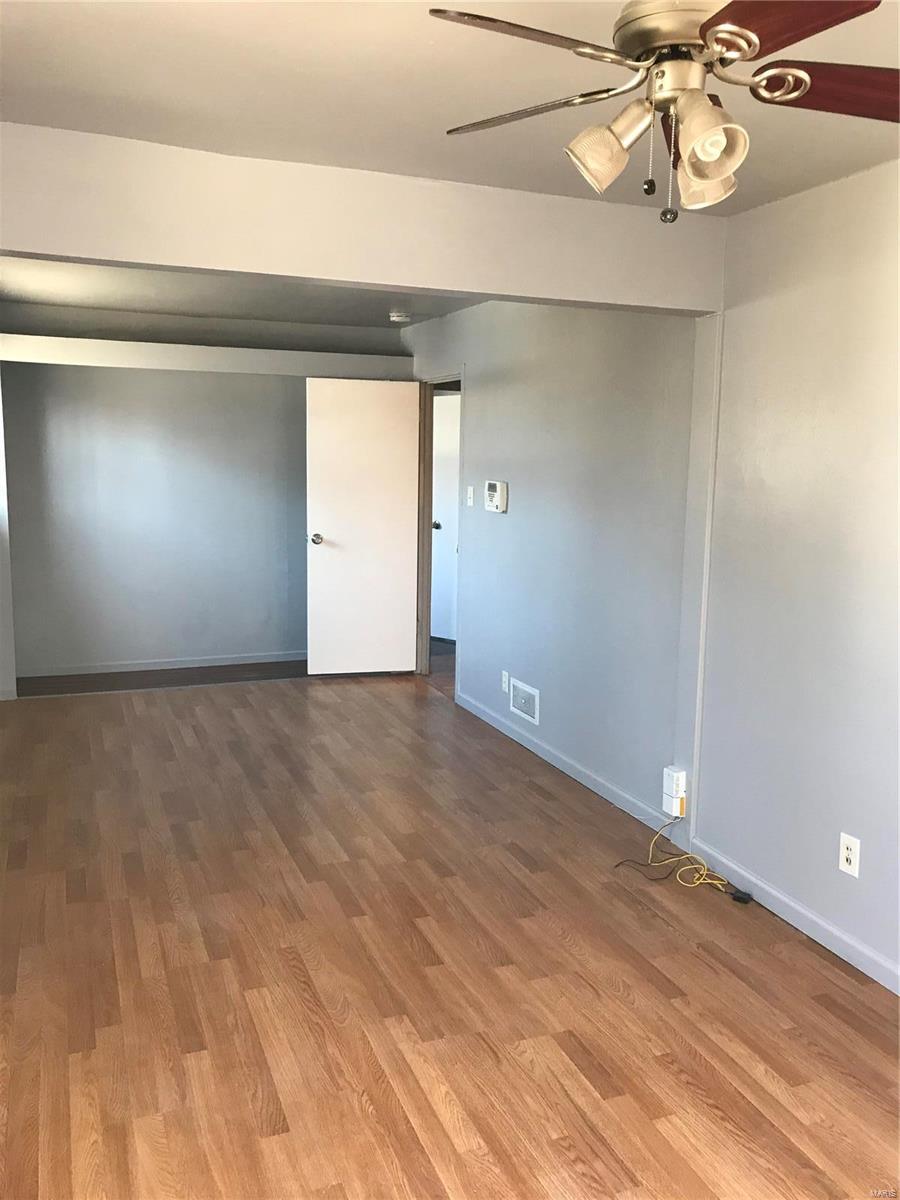 236 Roderick Drive St. Louis, MO 63137 - Photo 17 of 45