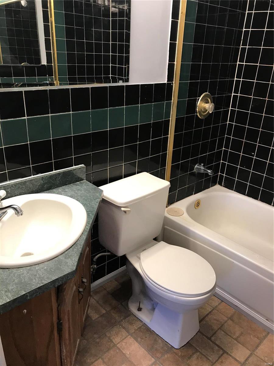 236 Roderick Drive St. Louis, MO 63137 - Photo 25 of 45