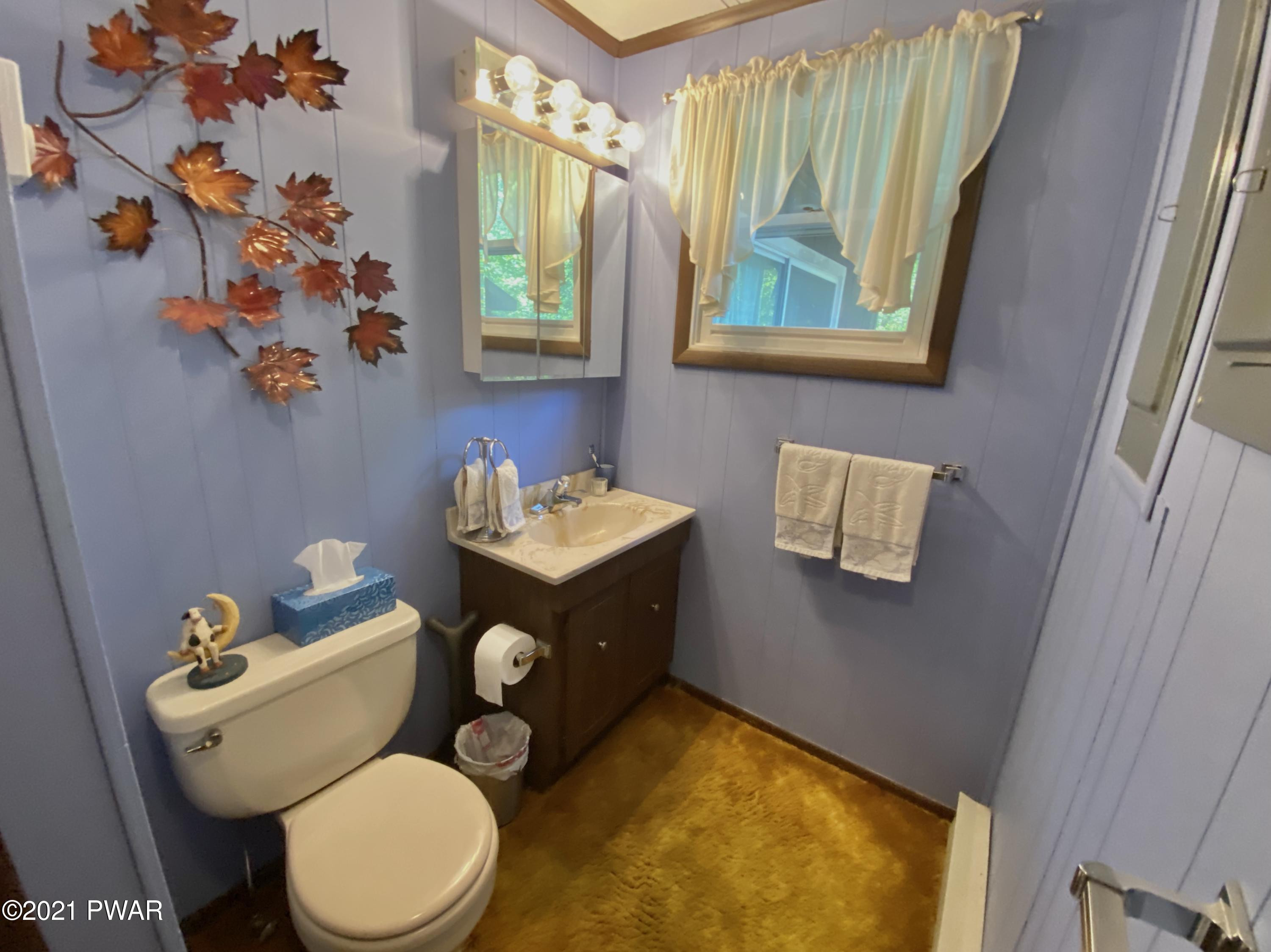 210 Crane Road Lakeville, PA 18438 - Photo 16 of 47