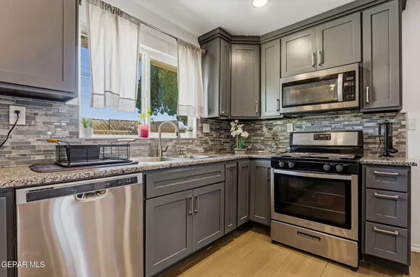 $239,900 | 1928 St Johns Drive, El Paso, TX 79903