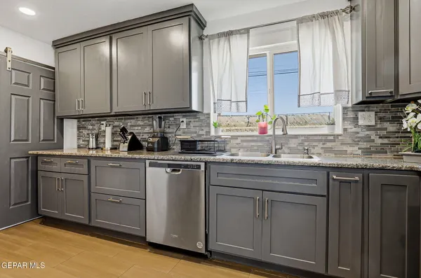 $239,900 | 1928 St Johns Drive, El Paso, TX 79903