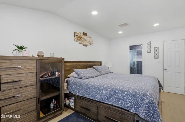 $239,900 | 1928 St Johns Drive, El Paso, TX 79903