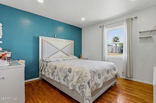 $239,900 | 1928 St Johns Drive, El Paso, TX 79903