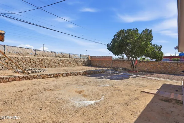 $239,900 | 1928 St Johns Drive, El Paso, TX 79903