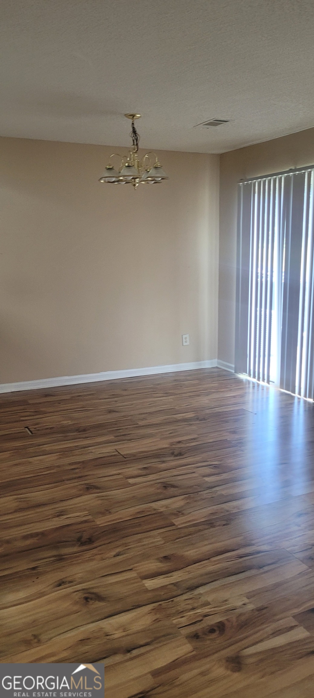 7102 Georges Way Morrow, GA 30260 - Photo 6 of 10