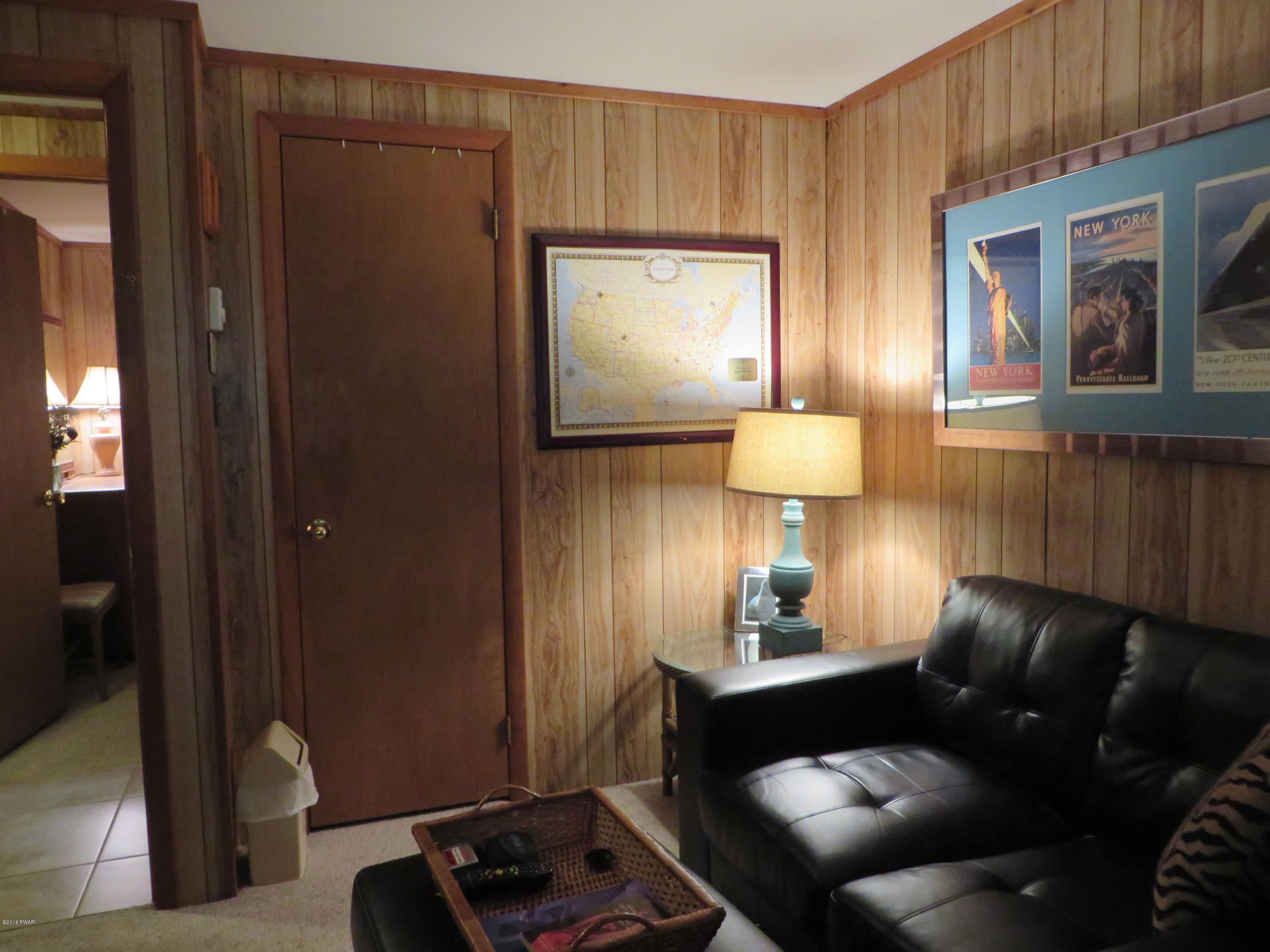 2112 Eagle Path Bushkill, PA 18324 - Photo 19 of 46