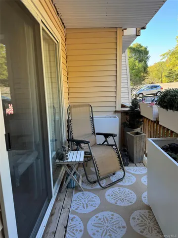 $199,000 | 313 Fox Run Lane, Carmel, NY 10512