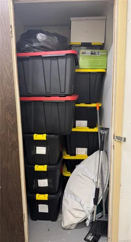 $199,000 | 313 Fox Run Lane, Carmel, NY 10512