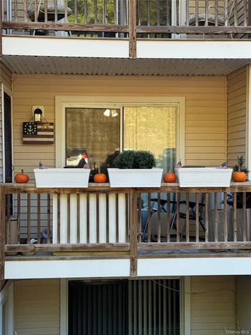 $199,000 | 313 Fox Run Lane, Carmel, NY 10512