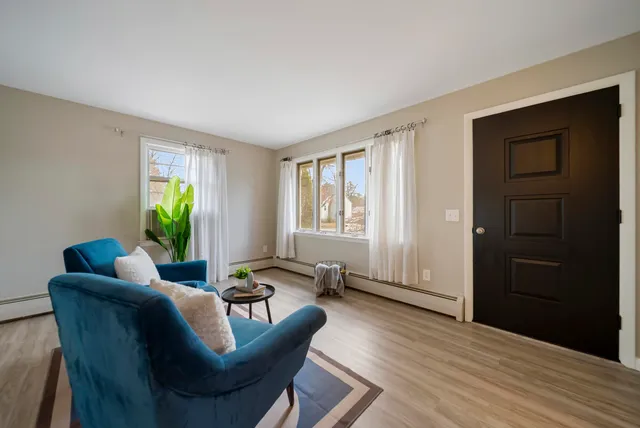 $449,900 | 90 Glenwood Avenue, Manchester, NH 03102