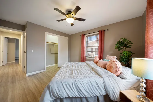 $449,900 | 90 Glenwood Avenue, Manchester, NH 03102