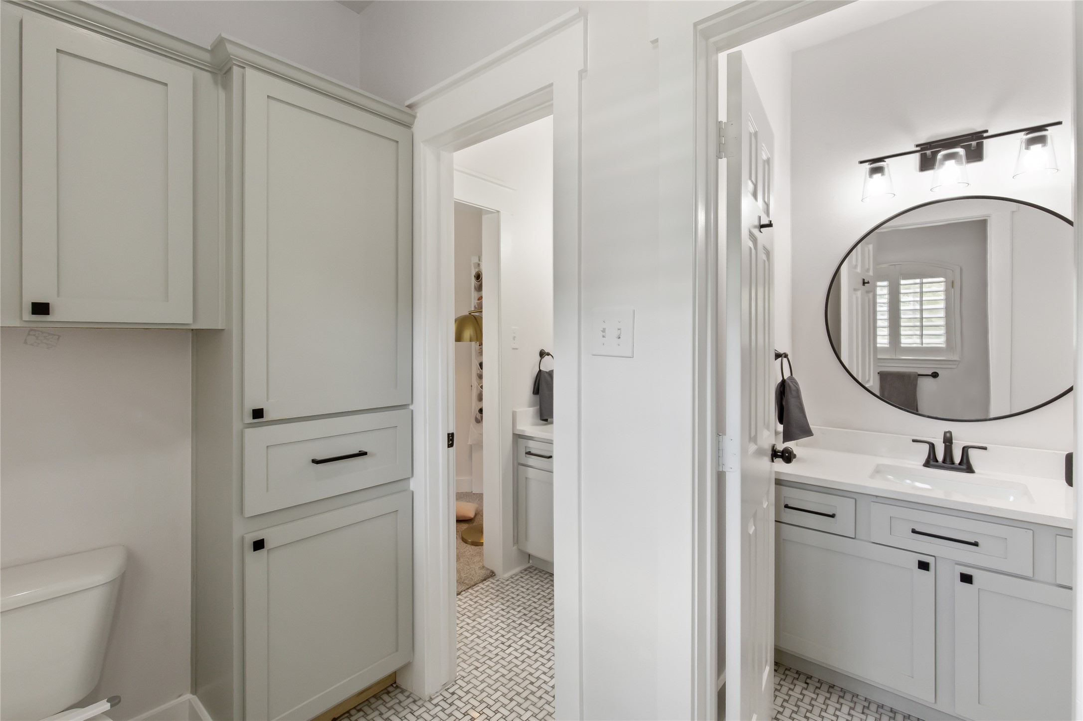 37363 Masters Circle Magnolia, TX 77355 - Photo 31 of 41 Secondary Bathroom