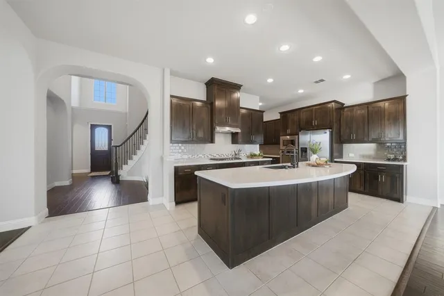 $650,000 | 14829 Cedar Flt Way, Roanoke, TX 76262