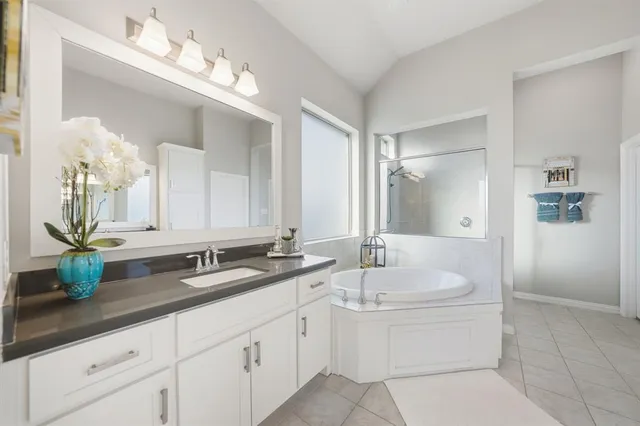 $650,000 | 14829 Cedar Flt Way, Roanoke, TX 76262