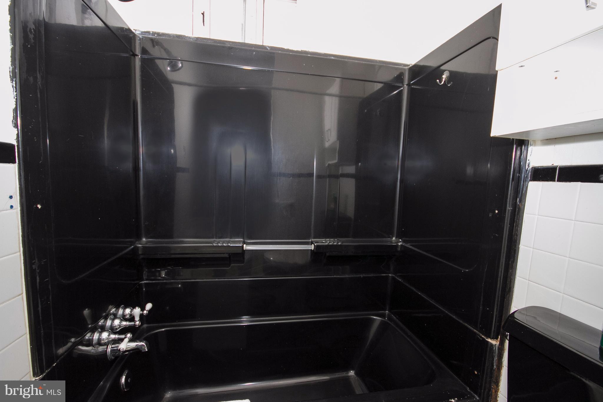 1209 Cobb Road Pikesville, MD 21208 - Photo 16 of 23 Bath