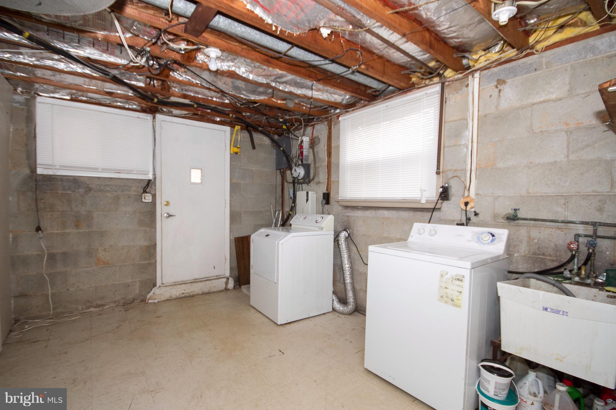 1209 Cobb Road Pikesville, MD 21208 - Photo 20 of 23 LAUNDRY AREA