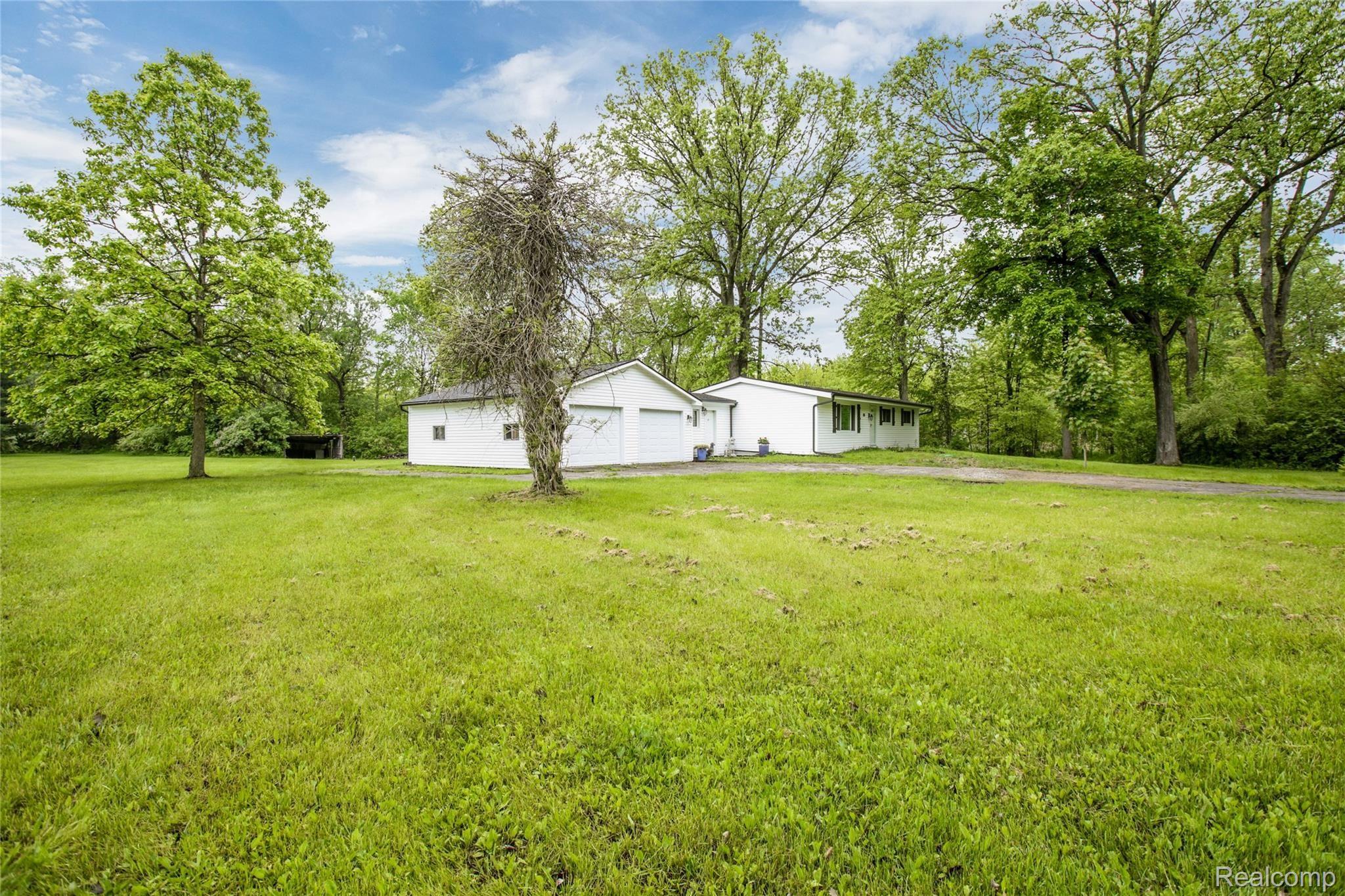 385 Jennings Road Whitmore Lake, MI 48189 - Photo 19 of 23 385 Jennings Rd Whitmore Lake-print-017-16-385 Jennings Rd00016-4200x2800-300dpi.jpg