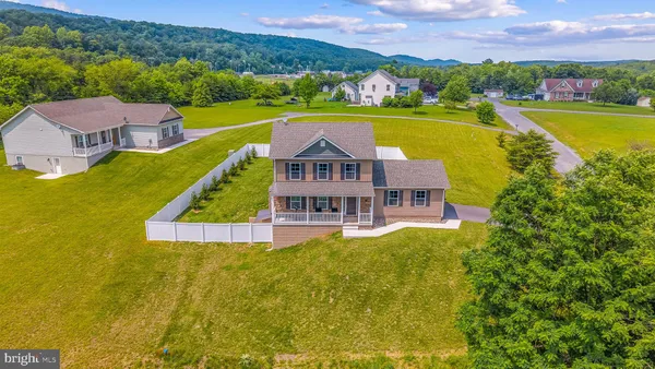 $450,000 | 123 Hank Aaron Road, Berkeley Springs, WV 25411