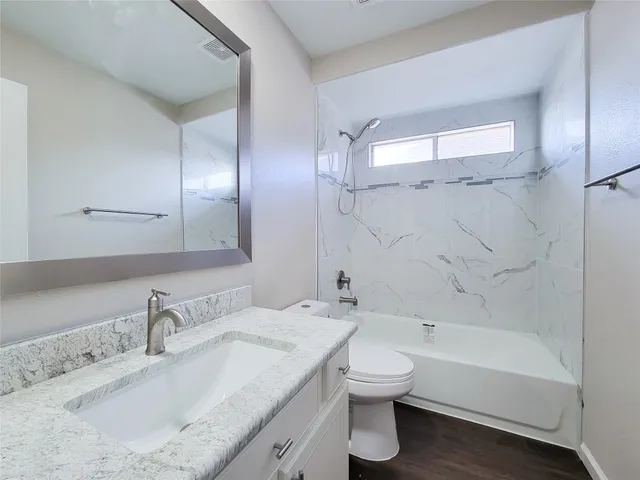 $2,995 | 21007 Bright Lake Bend Court, Richmond, TX 77407