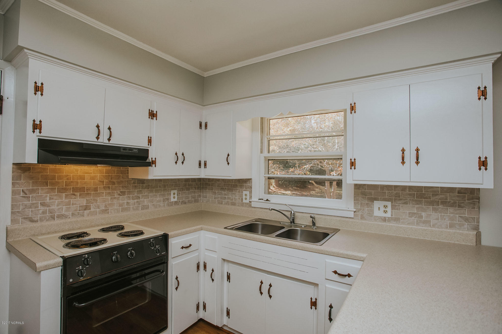 234 2 Chopt Road Wilmington, NC 28405 - Photo 10 of 25 KM11