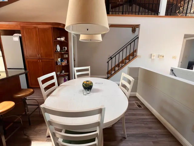 $5,650 | 37 Binnacle Hill, Oakland, CA 94618