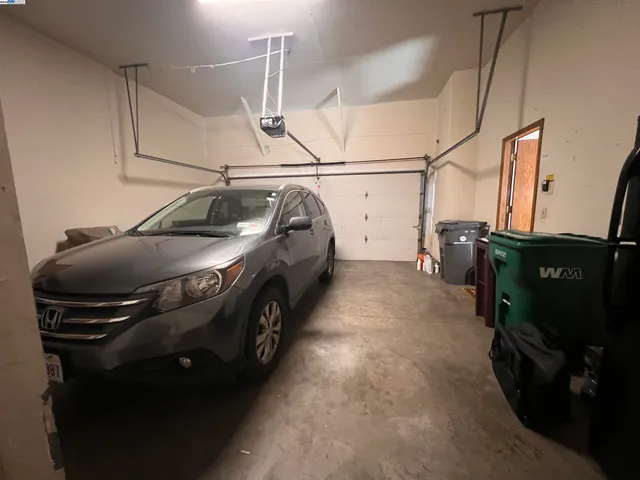 $5,650 | 37 Binnacle Hill, Oakland, CA 94618