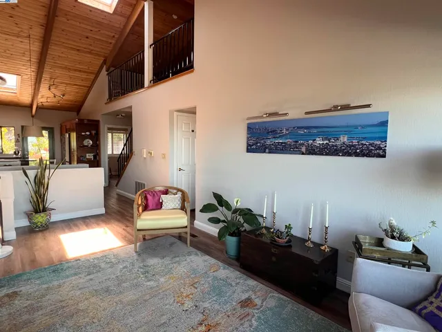 $5,650 | 37 Binnacle Hill, Oakland, CA 94618