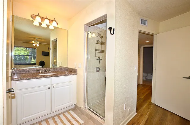 $179,900 | 1135 3rd Avenue, Unit 101, Vero Beach, FL 32960