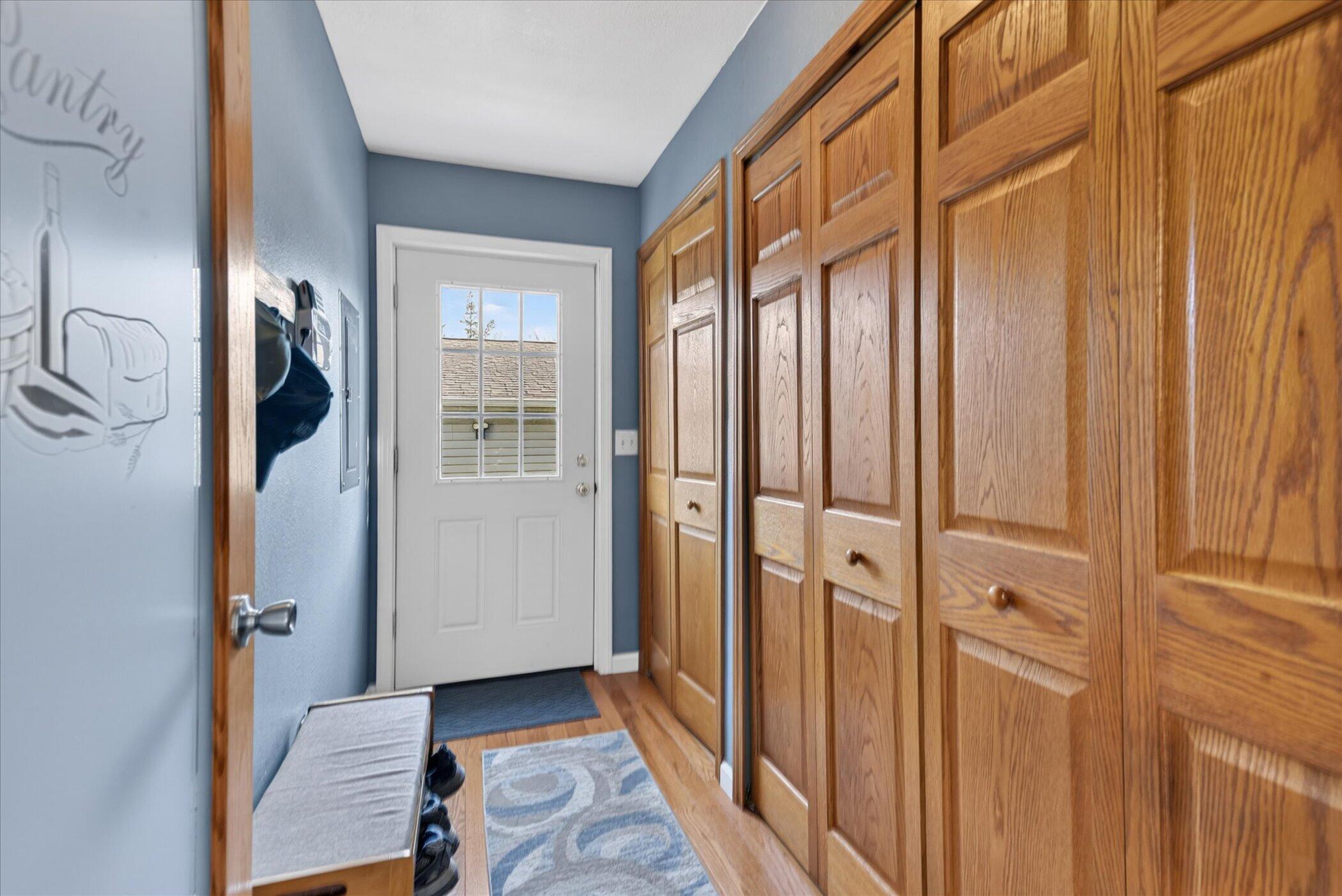 14165 Crampton Road Camden, MI 49232 - Photo 16 of 52 Foyer