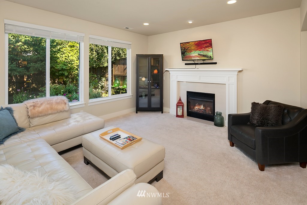 4107 176th Place Southeast Bothell, WA 98012 - Photo 3 of 33